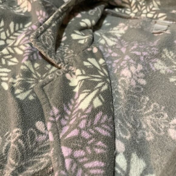 PINK VS- Snowflake Button Up Pajama Top Women’s 2X - Picture 4 of 5